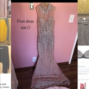 Beautiful prom dress size 0